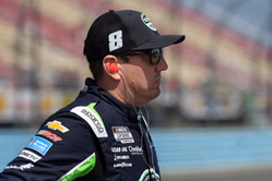 Kyle Busch rules out pressure of NASCAR playoffs despite being winless