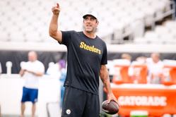 "I still don't like it": Aaron Rodgers reveals unexpected hurdle before Steelers' 2025 NFL season kicks off