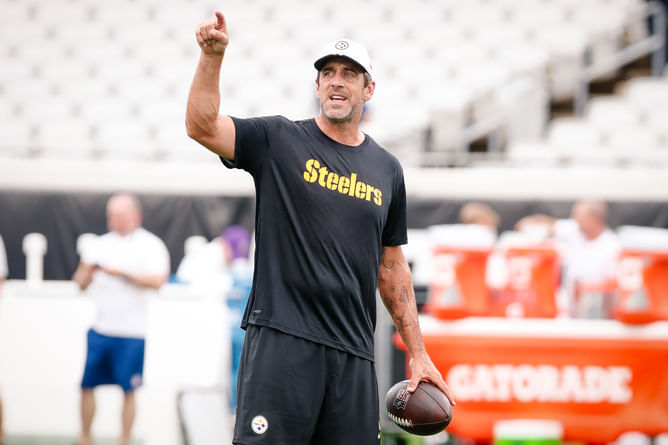 "I still don't like it": Aaron Rodgers reveals unexpected hurdle before Steelers' 2025 NFL season kicks off