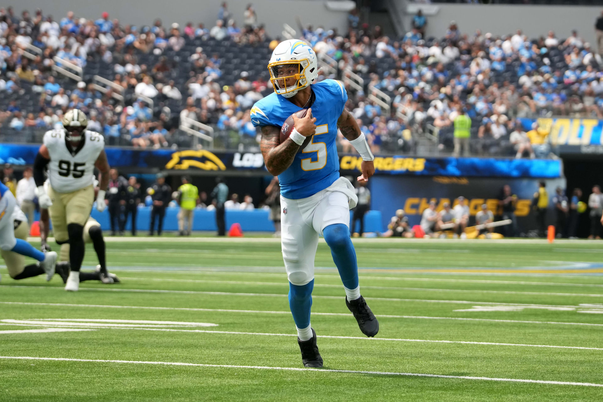 NFL: New Orleans Saints at Los Angeles Chargers - Source: Imagn