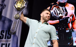UFC 319 loses third bout, Dan Hooker questions Charles Oliveira's decision, Dricus du Plessis reacts to Khamzat Chimaev faceoff: MMA News Roundup