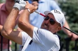 Phil Mickelson drops 3-word reaction to California reportedly leading the nation in homelessness and unemployment