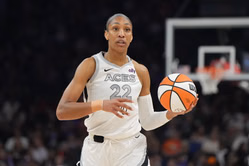 "Always getting beat up by the Liberty" - WNBA fans react to A'ja Wilson injuring both wrists in succession