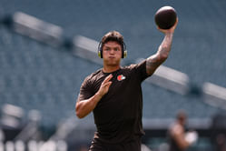 "Dillon Gabriel's career is over" - NFL fans react as Shedeur Sanders' preseason debut overpowers ex-Oregon QB's performance