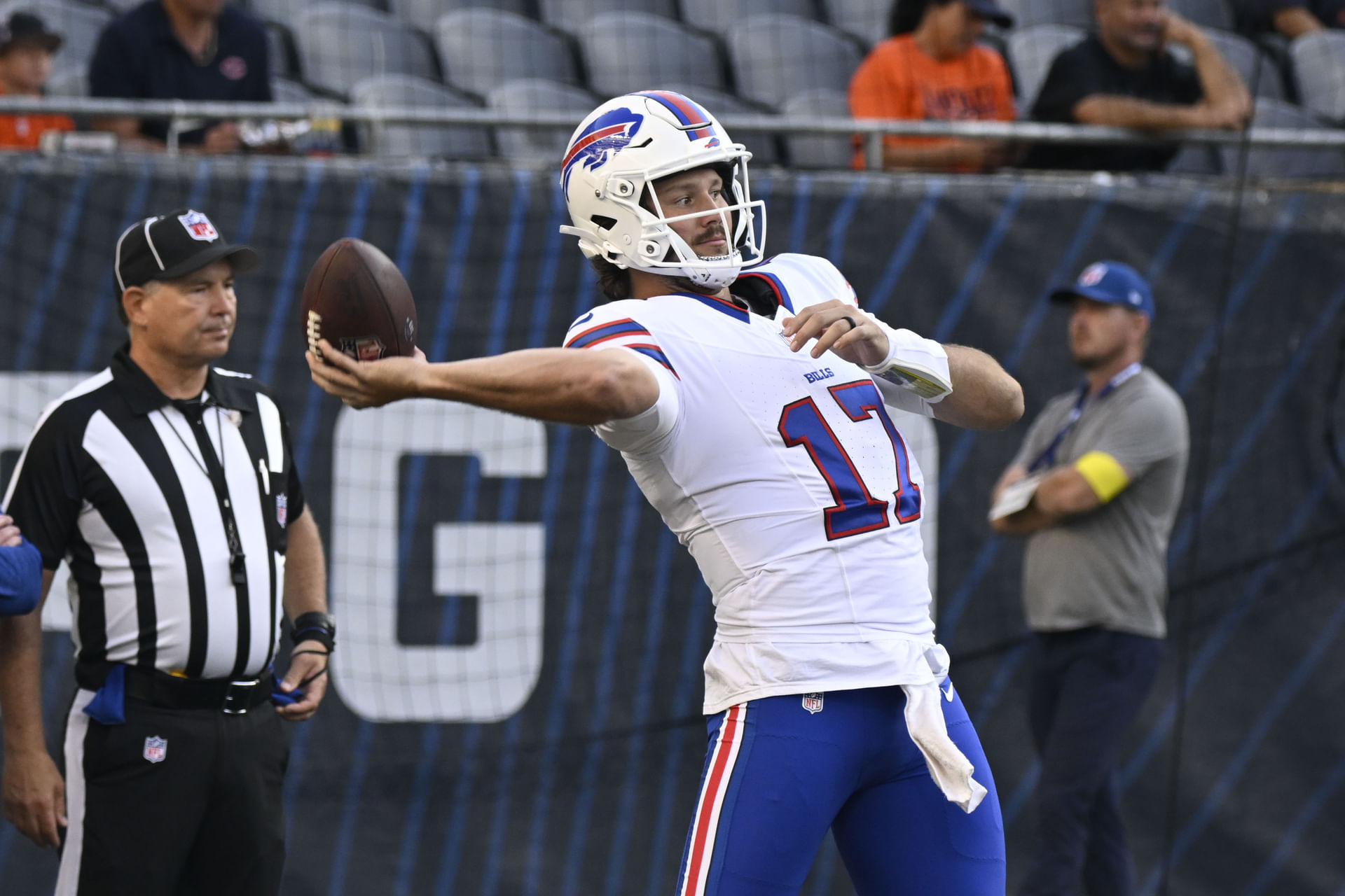 NFL: Buffalo Bills at Chicago Bears - Source: Imagn