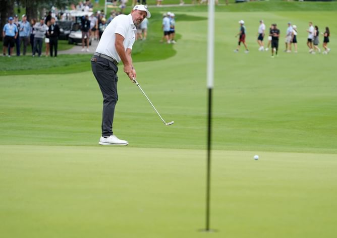 Phil Mickelson lauds new LIV Golf venue despite forgettable finish at the event