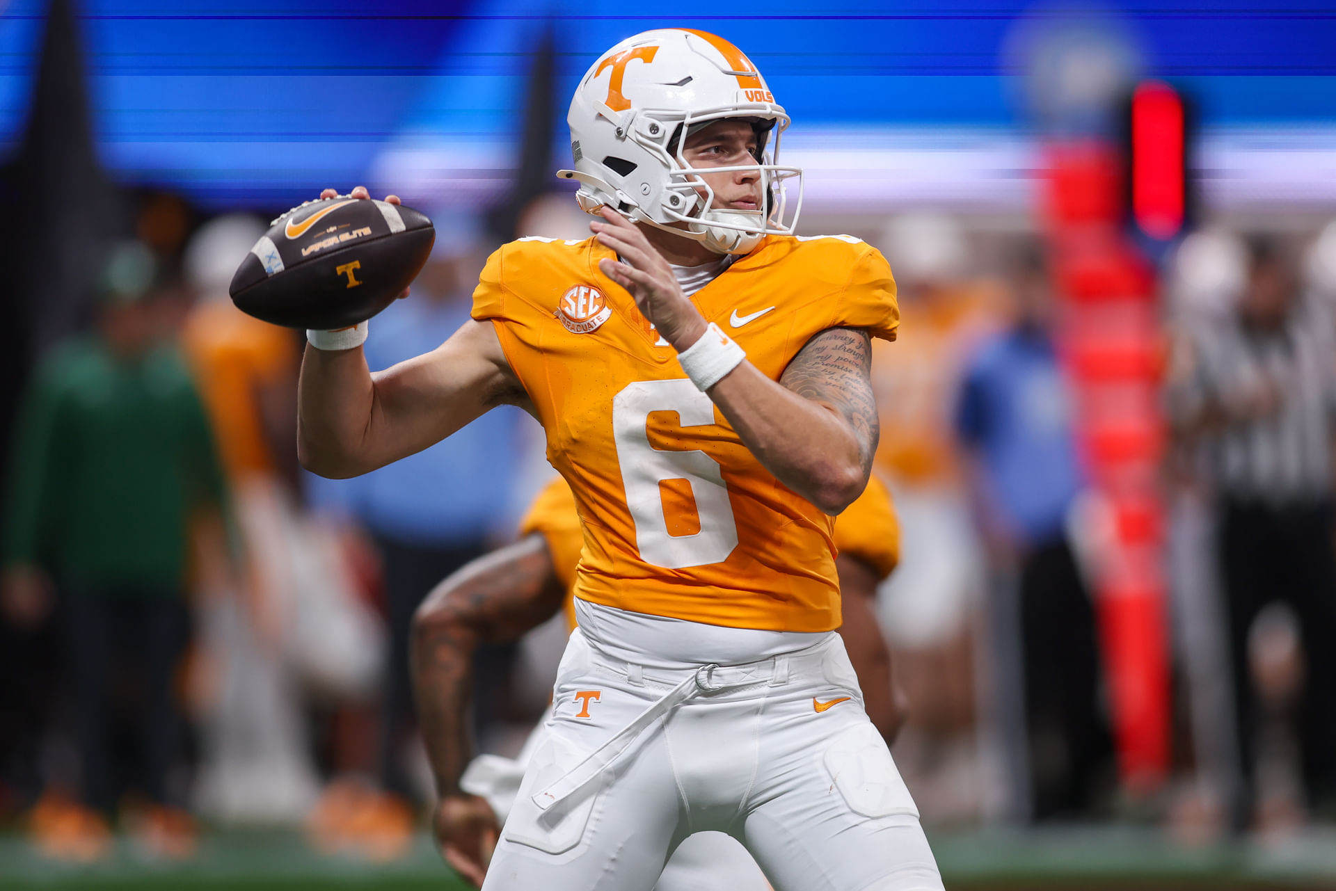 NCAA Football: Aflac Kickoff-Syracuse at Tennessee - Source: Imagn
