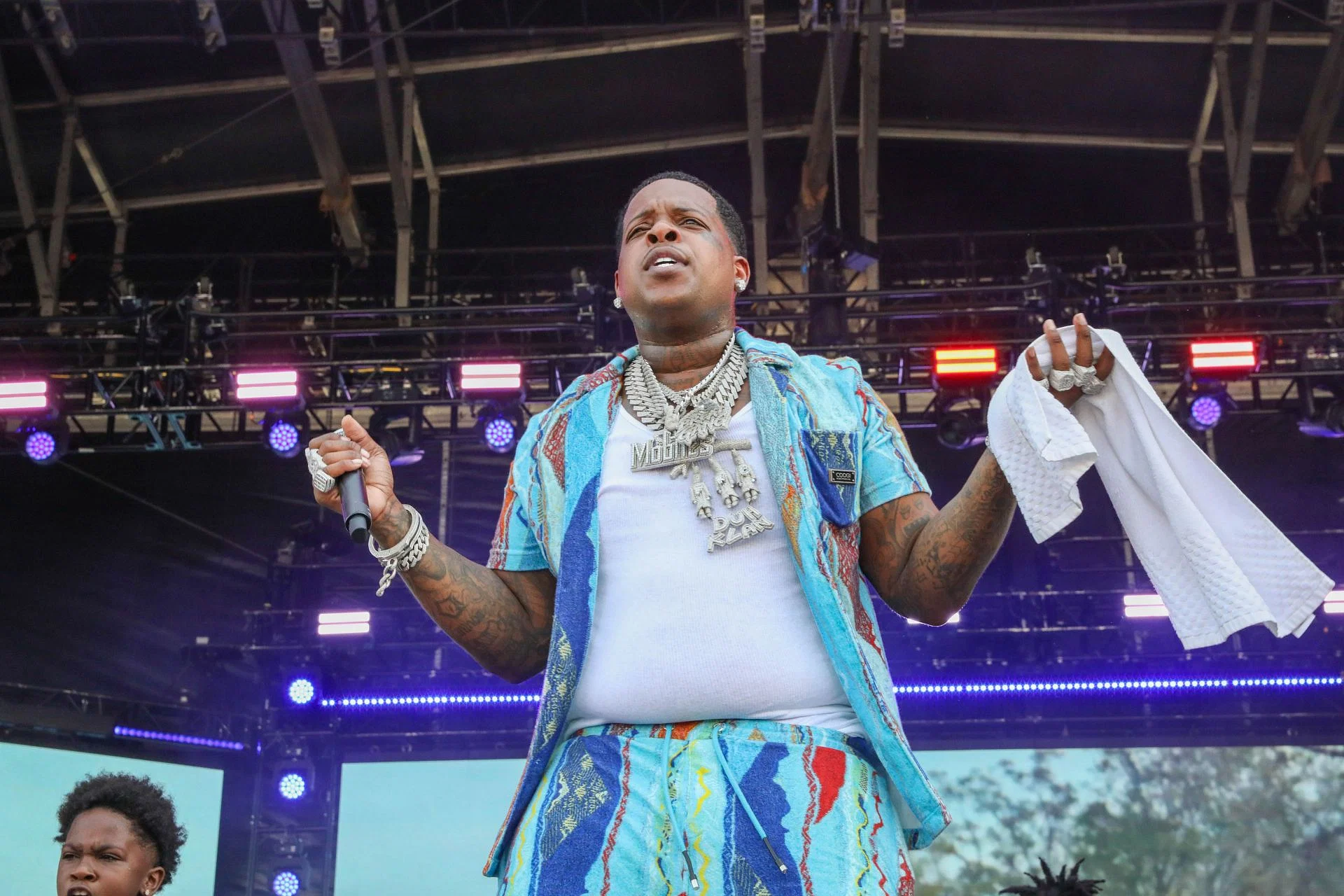 Finesse2tymes at the Broccoli City Festival (Image via Getty)