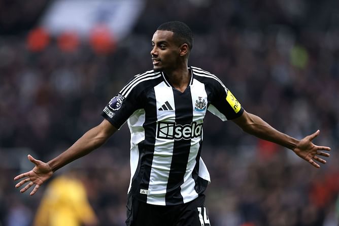 Why did Arsenal step away from possible deal for Alexander Isak? Report provides update amid striker's links to Liverpool