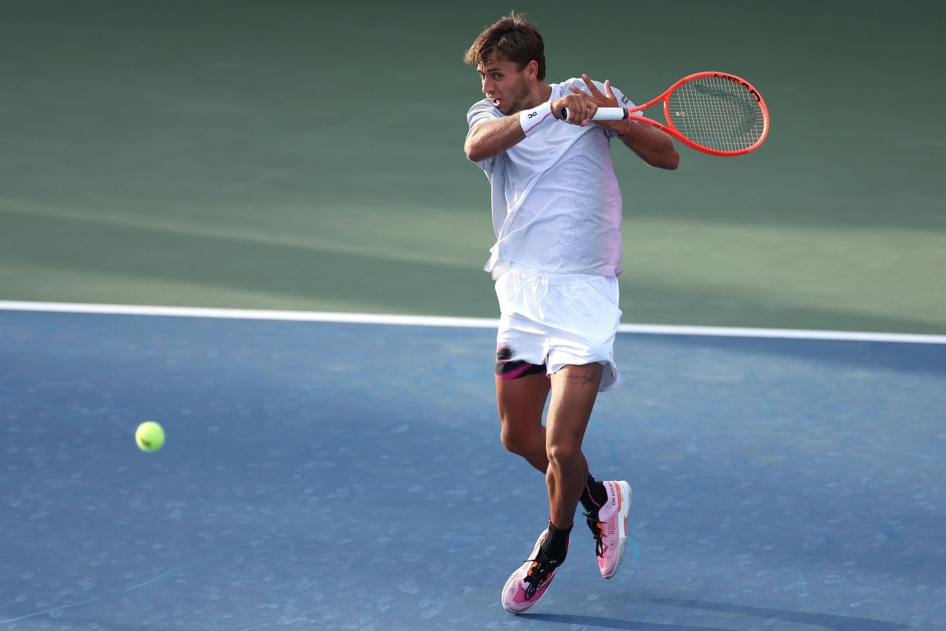 Flavio Cobolli hits a forehand at US Open | Image Source: Getty