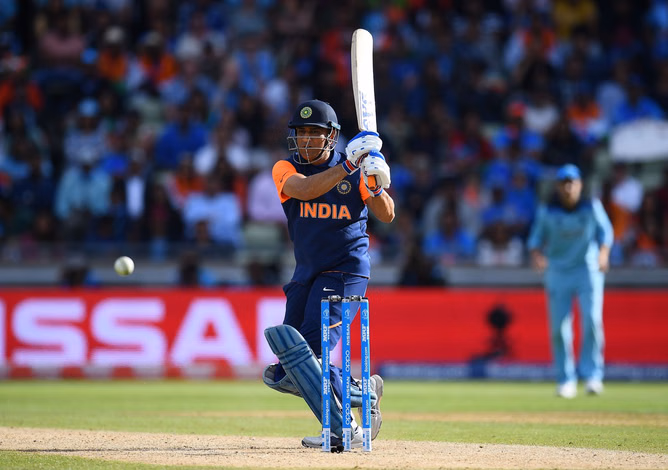 "MS Dhoni dropped me from the side" - Former India opener says he was contemplating early ODI retirement during CB Series 2008
