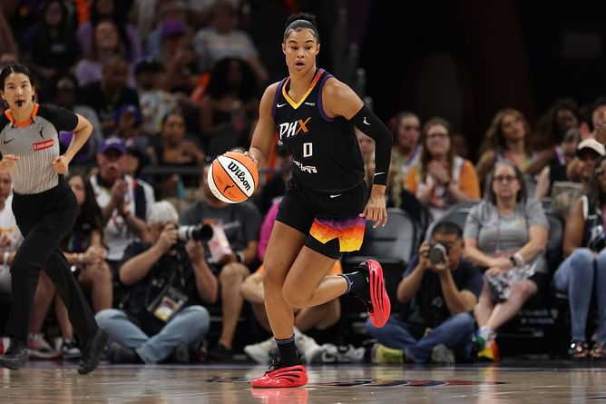 Is Satou Sabally playing tonight against the Connecticut Sun? Latest on Mercury forward’s availability (Aug. 5)