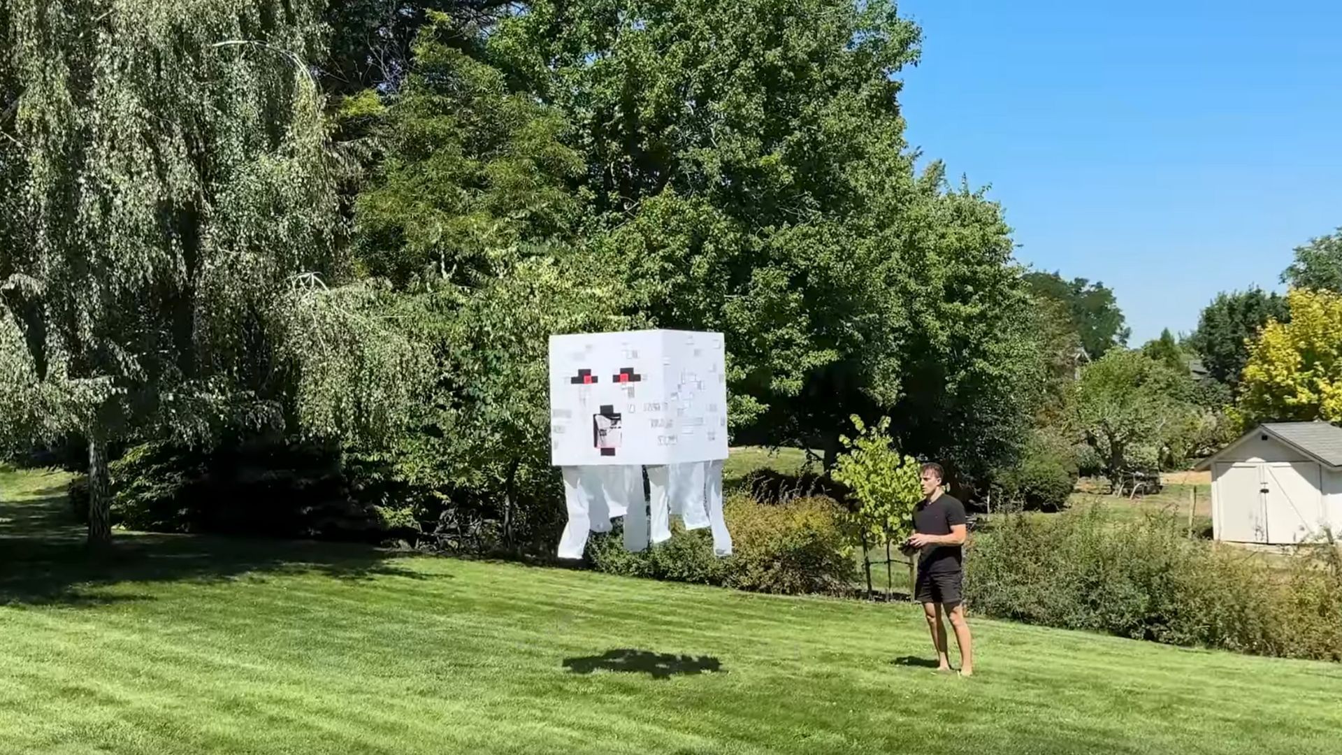 A YouTuber made a working ghast from Minecraft (Image via YouTube/Electo)