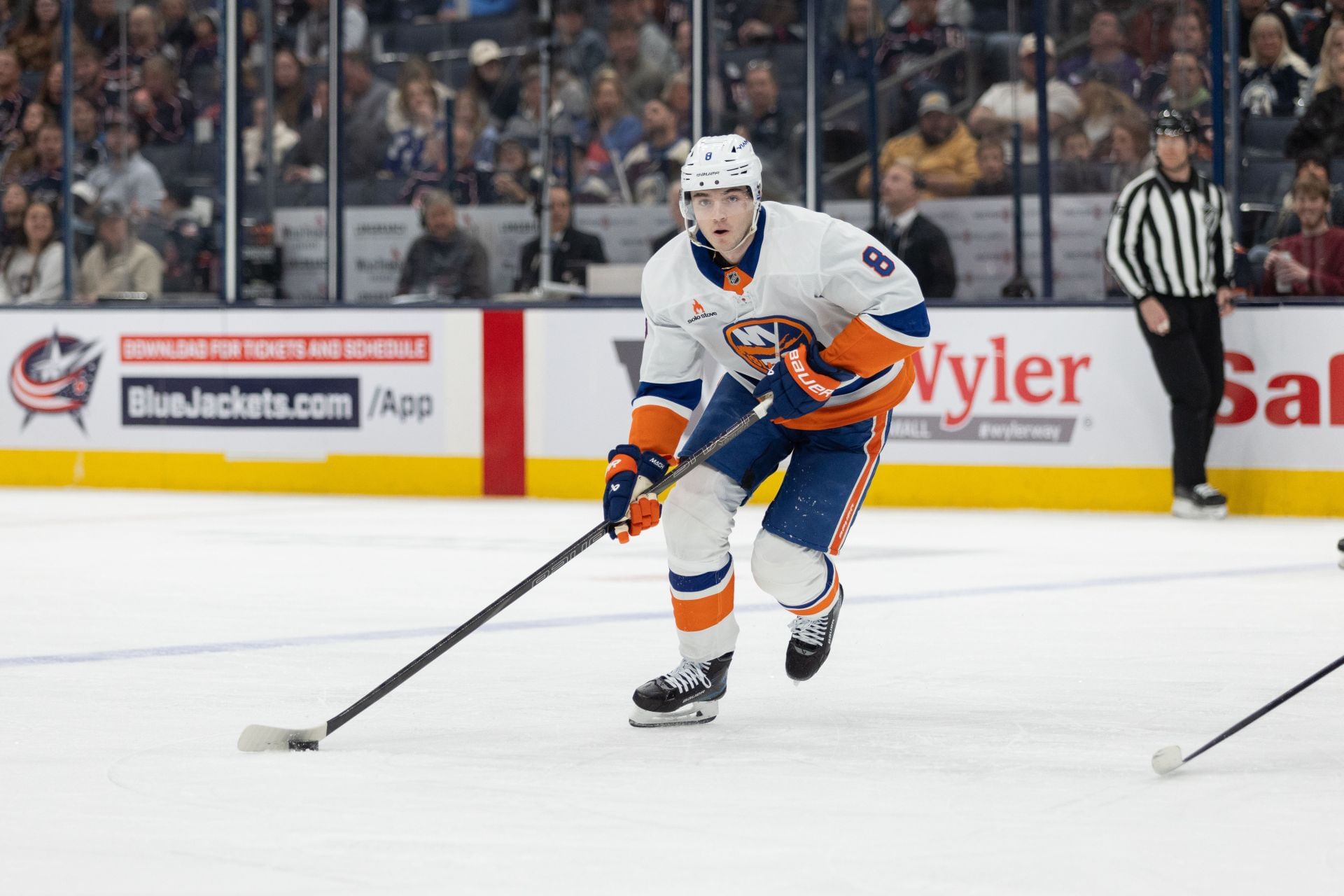 NHL: APR 17 Islanders at Blue Jackets - Source: Getty