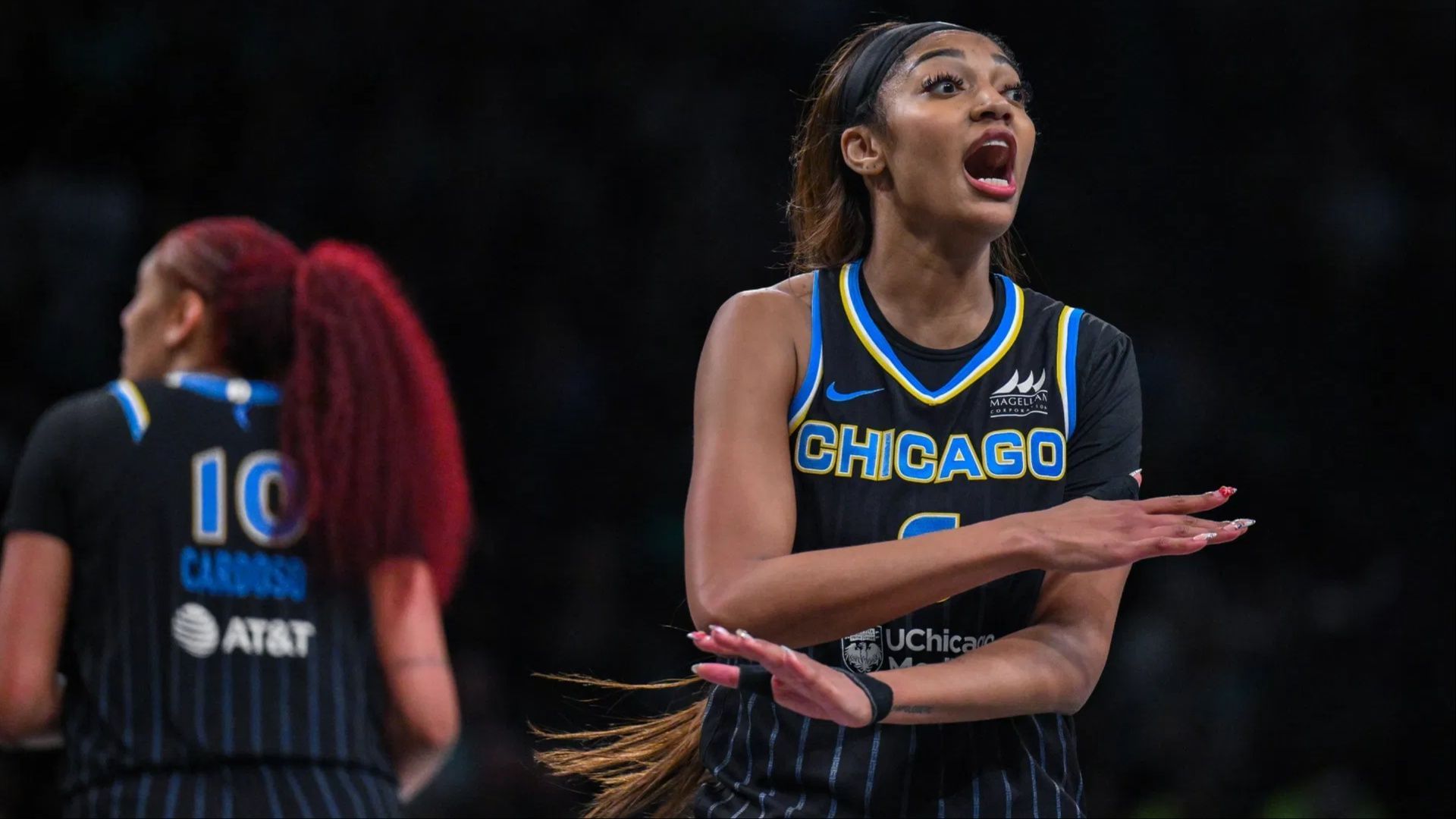 Angel Reese shuts down rift rumors with $338,056 teammate. (Photo: IMAGN)