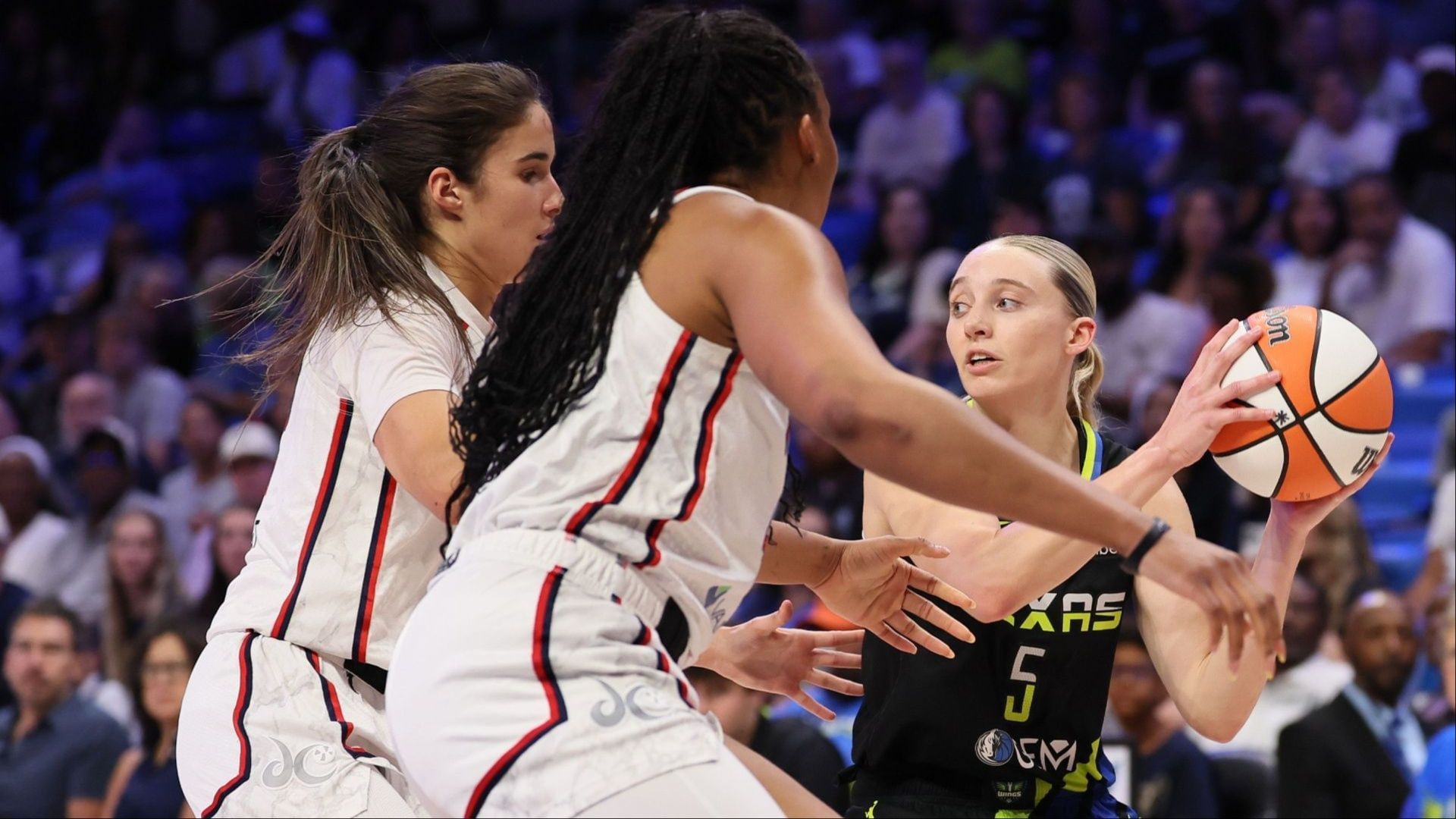 Why Paige Bueckers winning ROY over Sonia Citron and Kiki Iriafen has looked increasingly difficult. (Photo: GETTY)