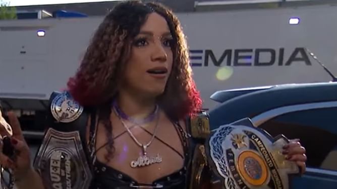 Former WWE champion makes it clear that she’s not Mercedes Mone’s friend