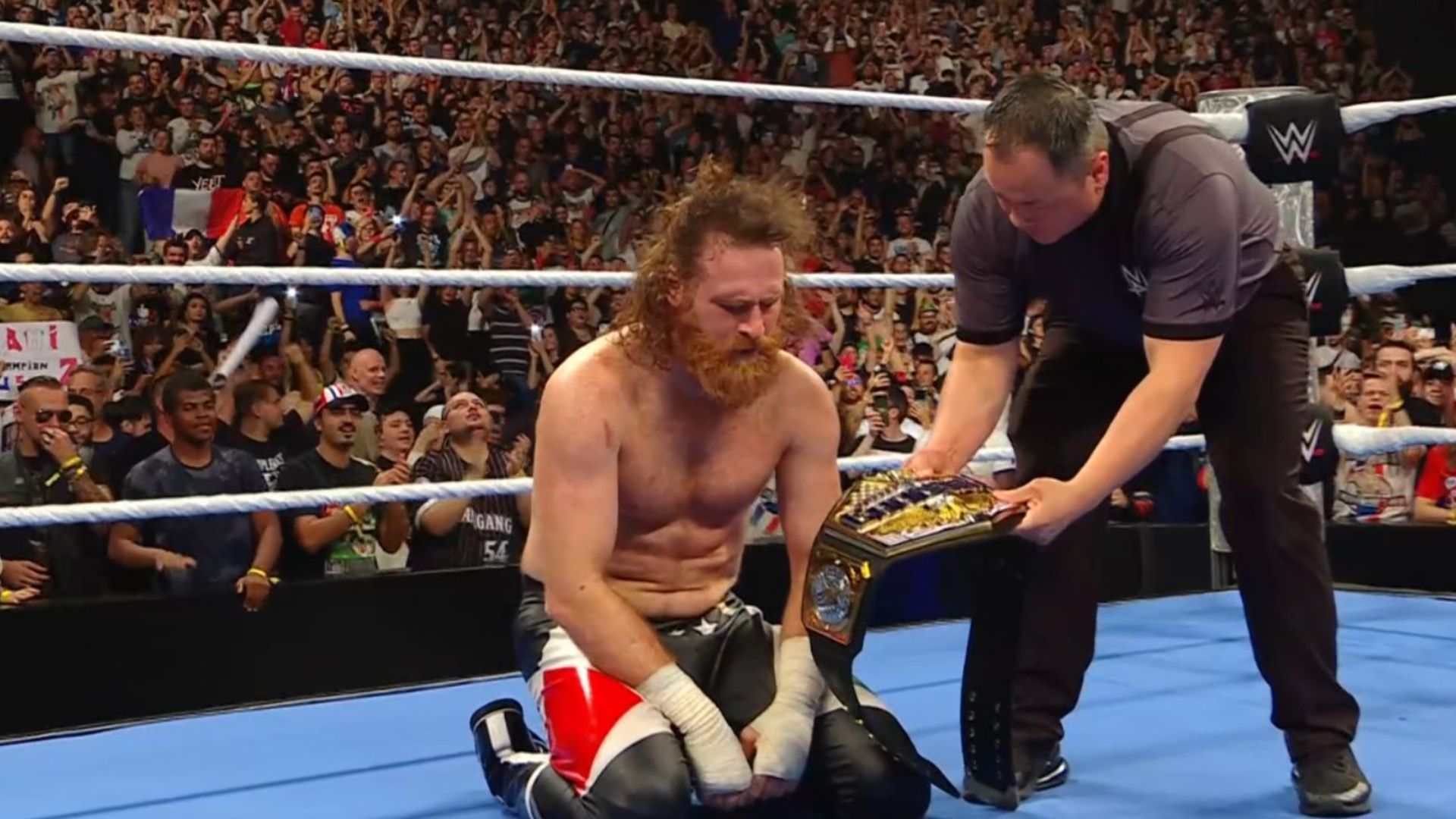 Sami Zayn wins the WWE United States Championship (Picture credits: Netflix)