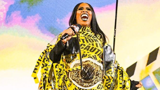 Naomi shares heartwarming public message to her husband
