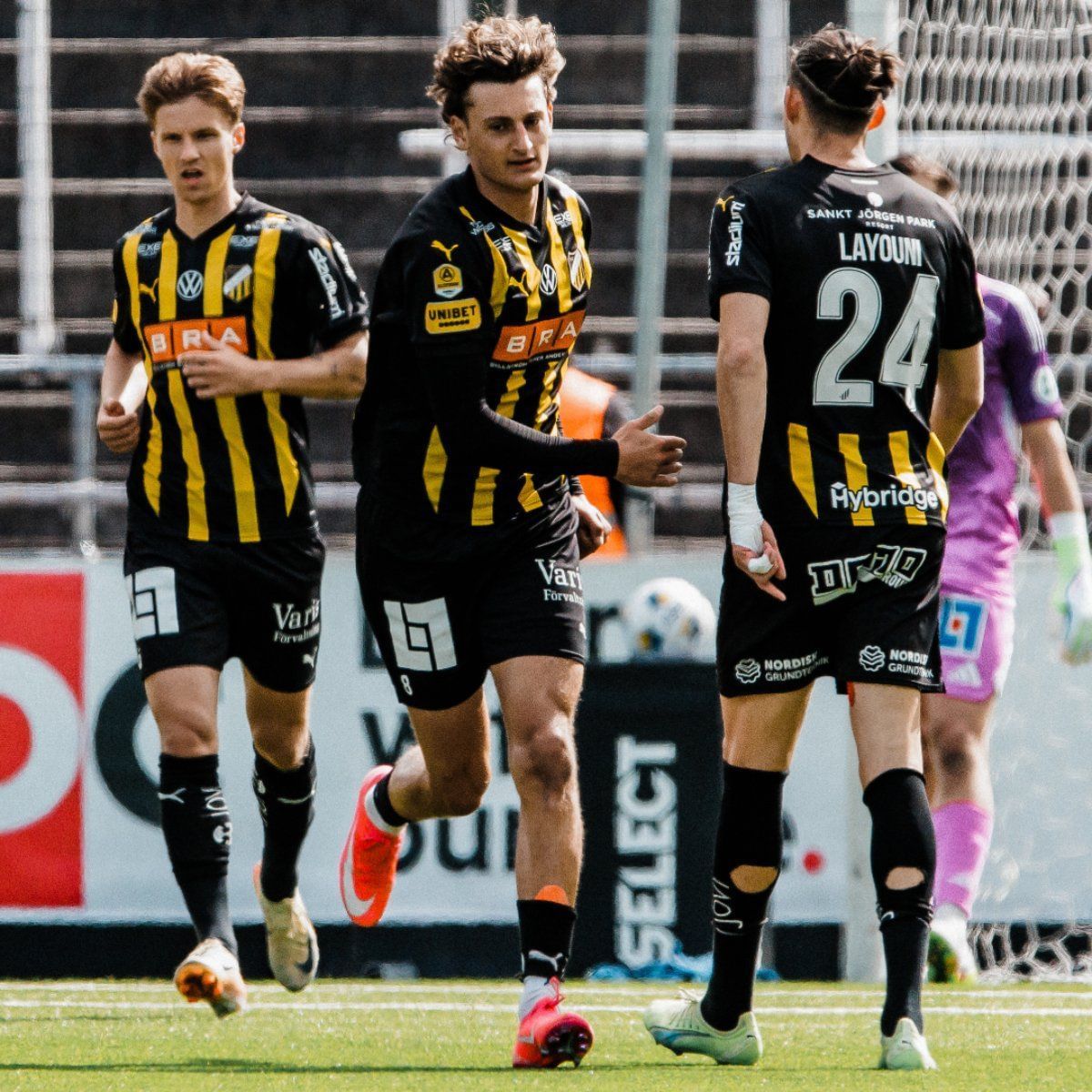 Hacken face Degerfors on Sunday. Credit: @bkhackenofcl on X 