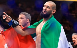 Khamzat Chimaev reveals what he said to Dricus du Plessis and his coach during UFC 319 title fight
