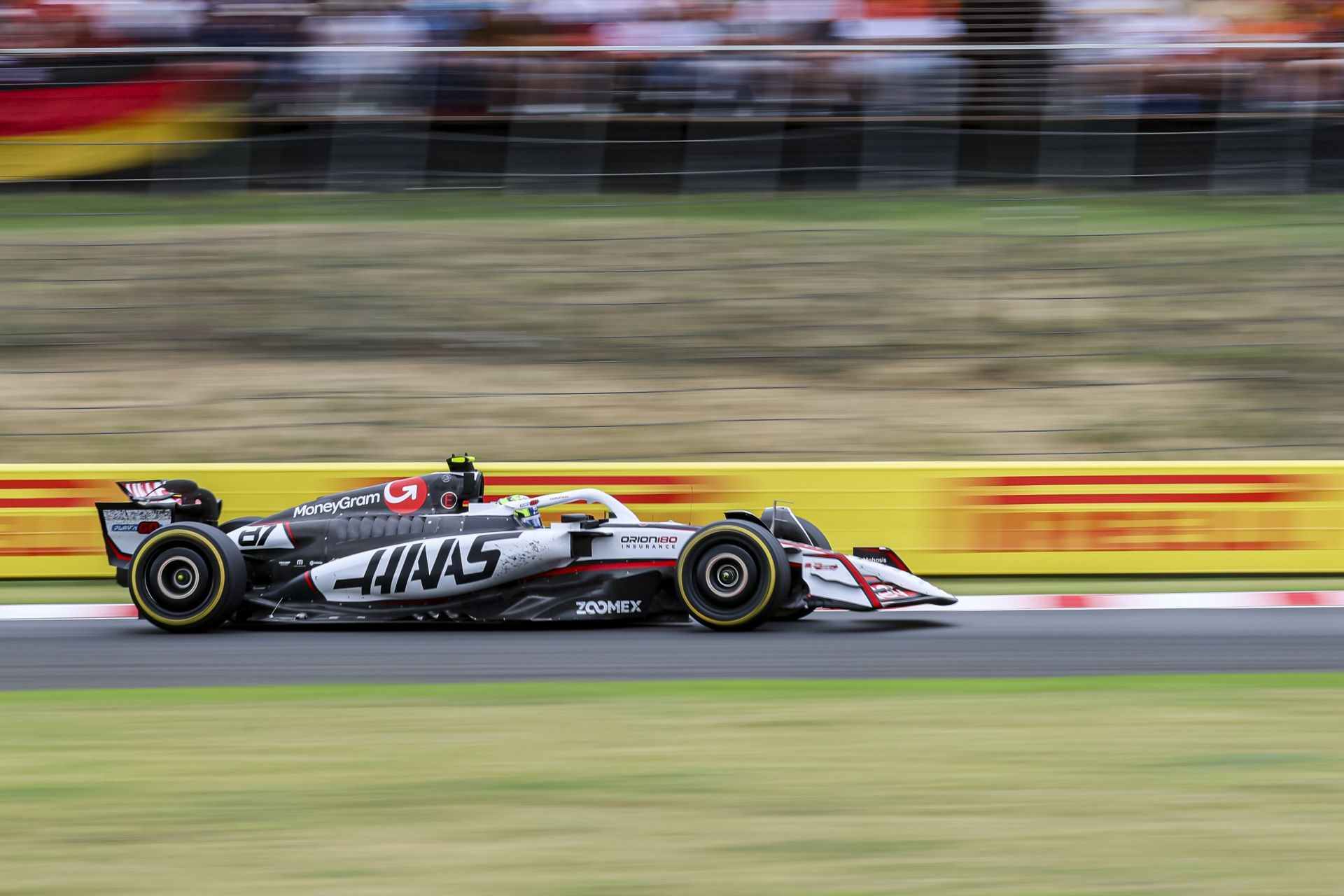 Oliver Bearman of the United Kingdom driving the F1 race car No 87, the Haas VF25 for the Haas Formula One Team - Source: Getty