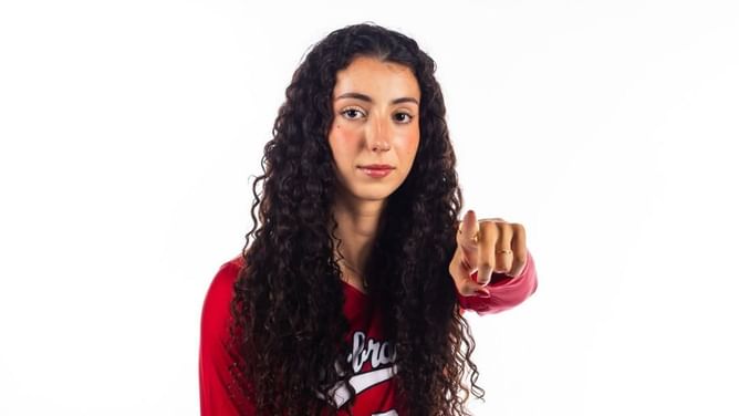 "I didn't know about Nebraska, how big this was" - Freshman Virginia Adriano gets honest on her first impressions of Nebraska Volleyball