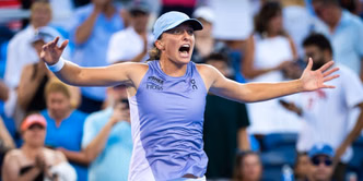 "Are you not ashamed?" - Iga Swiatek's fans tear into Coco Gauff's ex-coach for 'applauding' Pole's alleged harasser