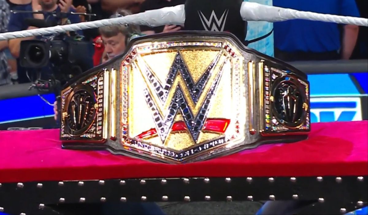 Current version of the WWE Championship. (Image via WWE.com)