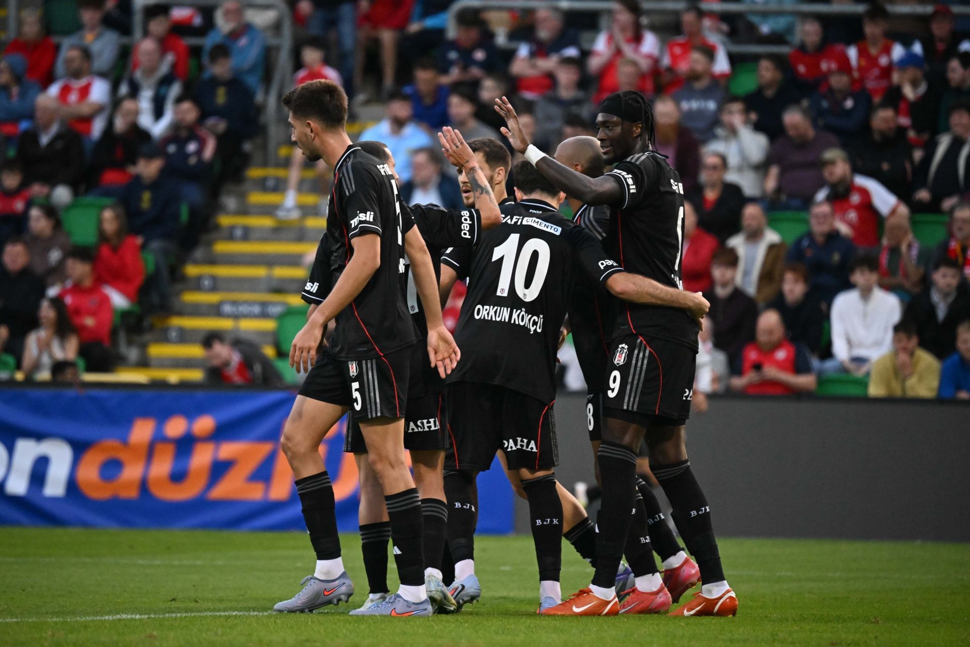 Besiktas v St. Patrick