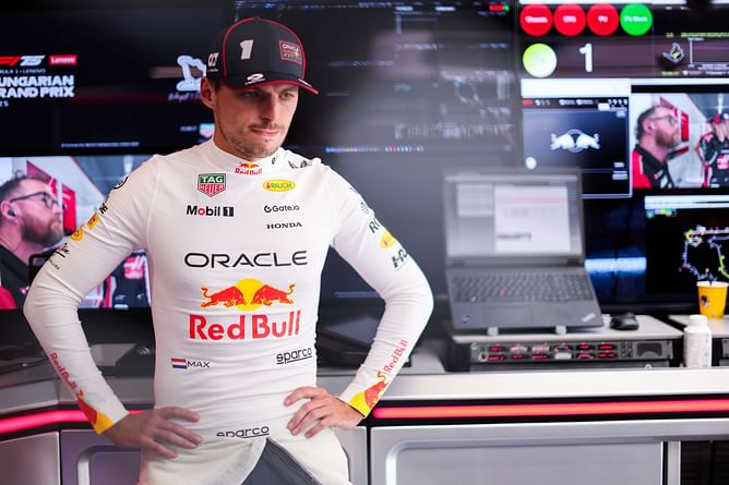 "It's like literally driving on ice": Max Verstappen complains about his Red Bull's lack of grip
