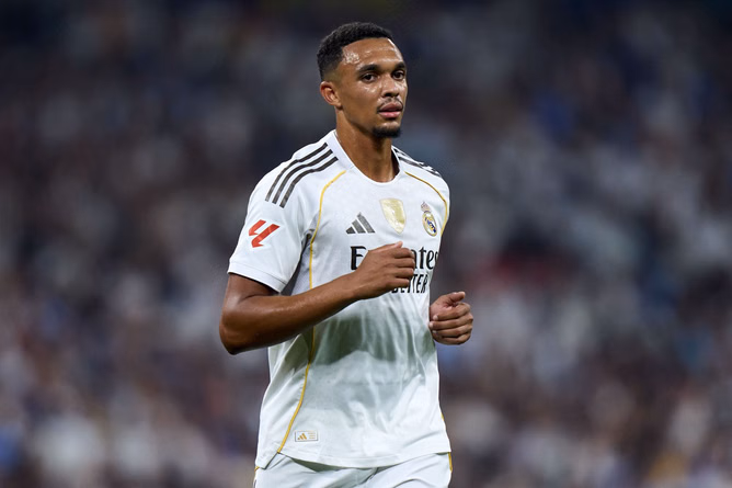 Real Madrid boss Xabi Alonso considering a position change for Trent Alexander-Arnold to accommodate veteran star in starting XI: Reports