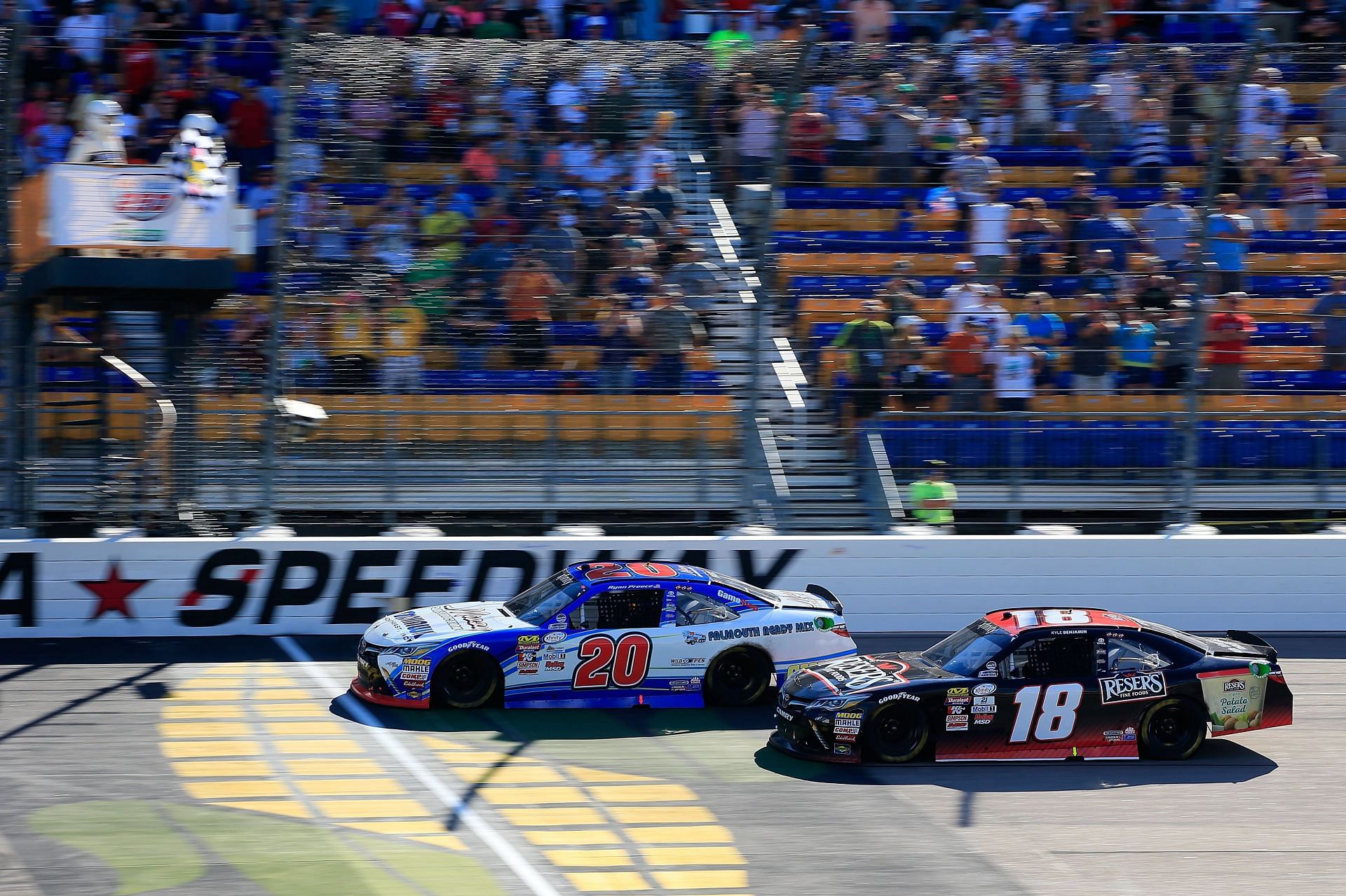Ryan Preece (20) wins ahead of Kyle Benjamin (18) in the 2017 NASCAR XFINITY Series race at Iowa. Source: Getty
