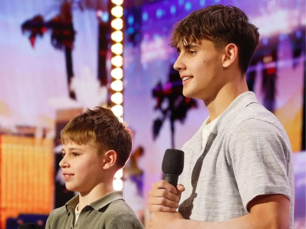 Osso Brothers (Image via Instagram/@acro_ya)