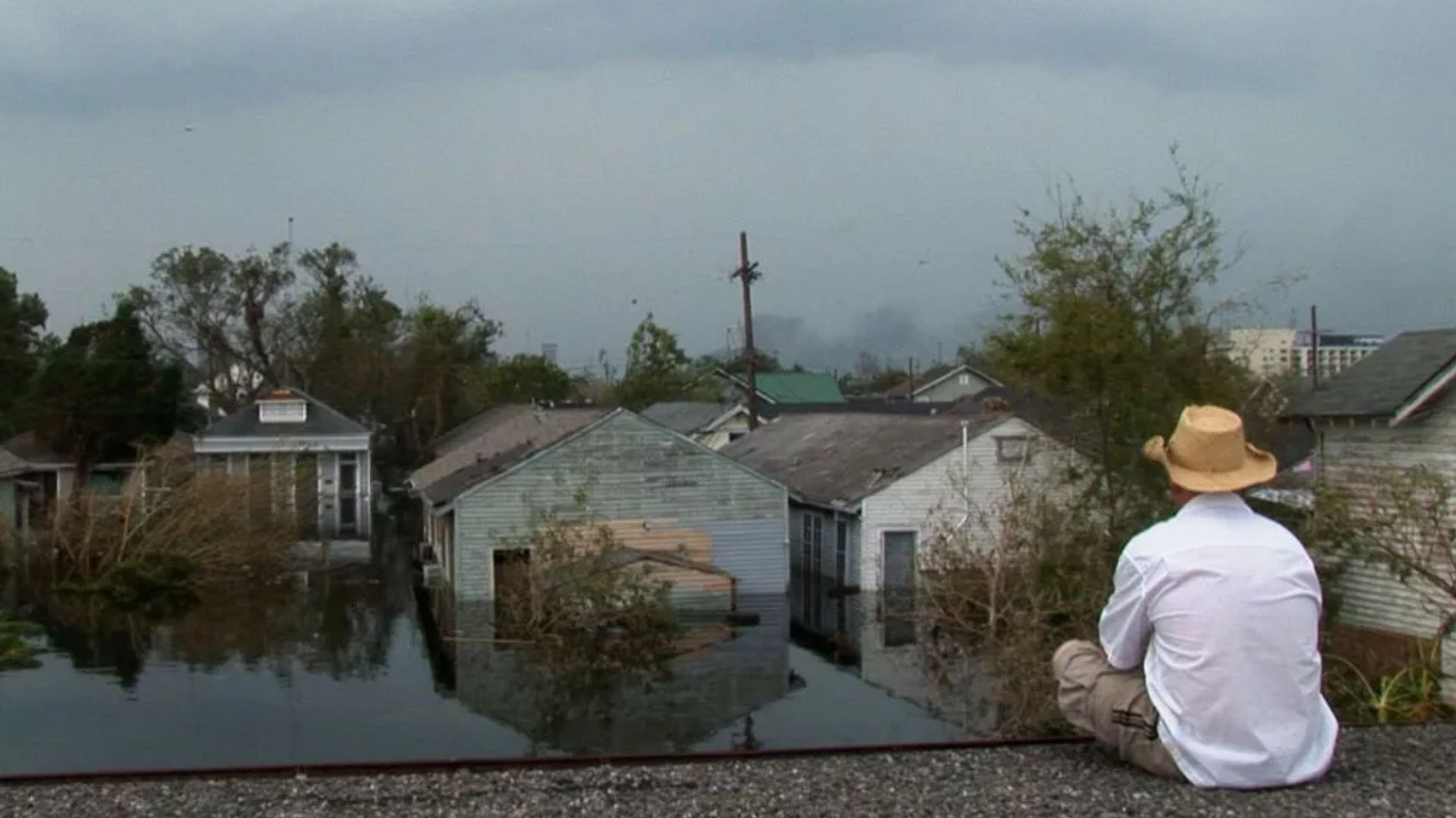 A still from Hurricane Katrina: Race Against Time 