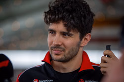 Esteban Ocon highlights what Haas needs “to fight the bigger guys” in 2026