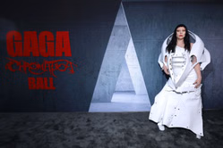 Did Lady Gaga hold a virtual meet and greet on Dress To Impress? Everything to know as video game issues an apology to gamers