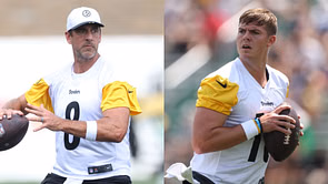 Will Howard injury: Aaron Rodgers makes his feelings known as Steelers rookie QB suffers throwing hand issue