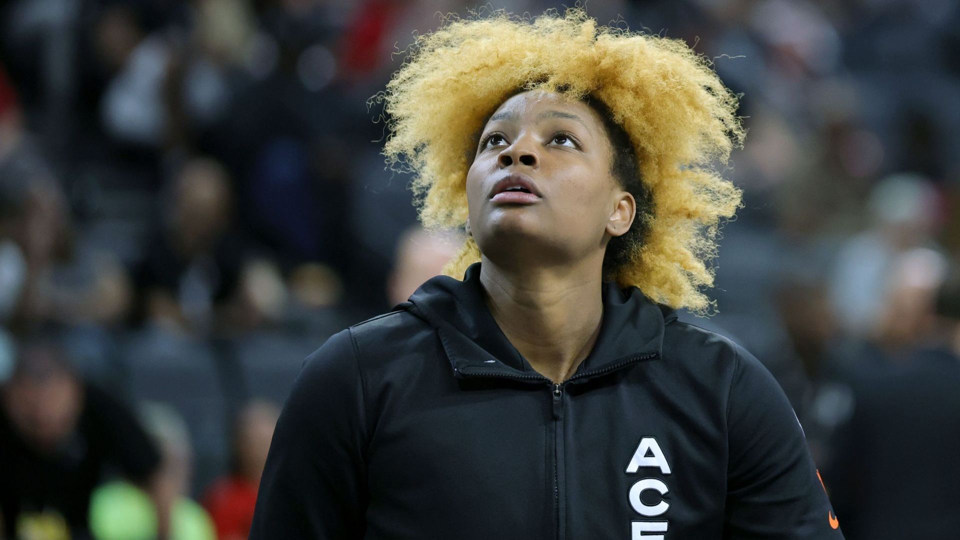 NaLyssa Smith fires 5-word thinly veiled backhanded compliment to rub salt into Wings after mauling