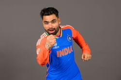 Rinku Singh celebrates aggressively after castling batter with his first ball in 2025 UPT20 League [Watch]