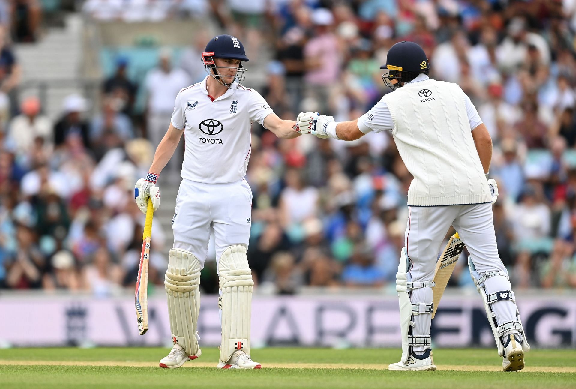 Harry Brook and Joe Root. (Image Credits: Getty)