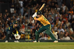Dewald Brevis smashes 3 consecutive no-look sixes off Aaron Hardie in AUS vs SA 2025 3rd T20I [Watch]