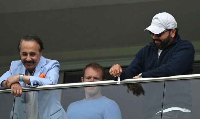 Rohit Sharma snapped leaving Mumbai Airport with wife and kids post ENG vs IND 2025 Test series [Watch]