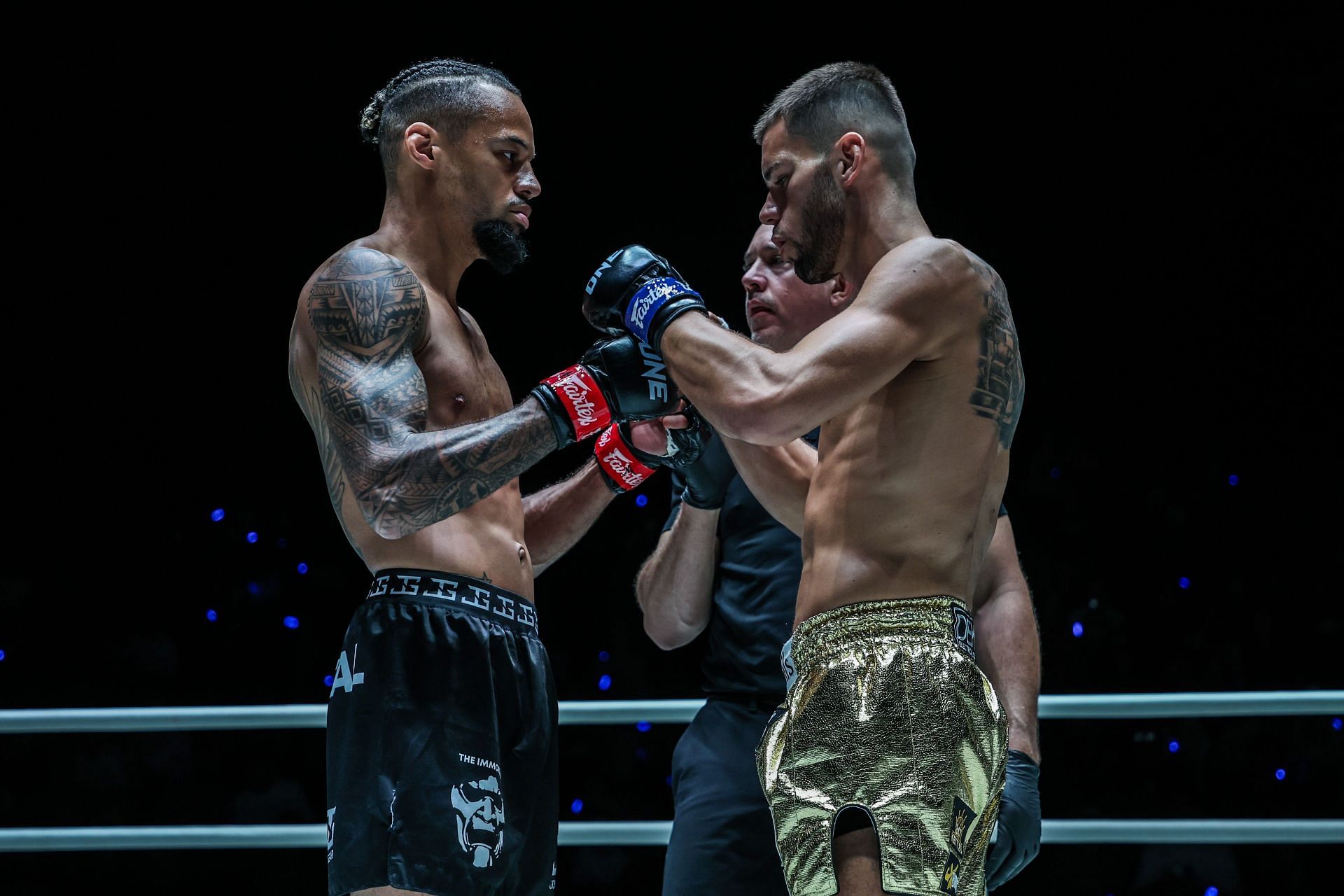 Regian Eersel (L) vs George Jarvis (R) | Image credit: ONE Championship