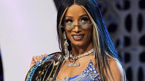 Former AEW Women's Champion to make her return on Dynamite and take out Mercedes Mone? Exploring the possibility!