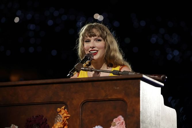 "Man was anxious asf" - Internet reacts to Finneas accidentally thanking Taylor Swift for attending her own birthday party