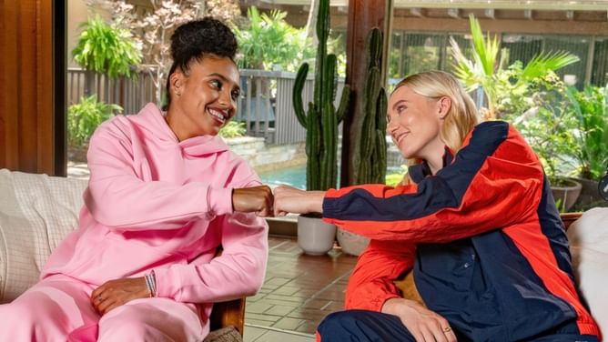 "Mine is like sexier": Paige Bueckers goes back and forth on girlfriend Azzi Fudd's shot being 'prettier' in comparison