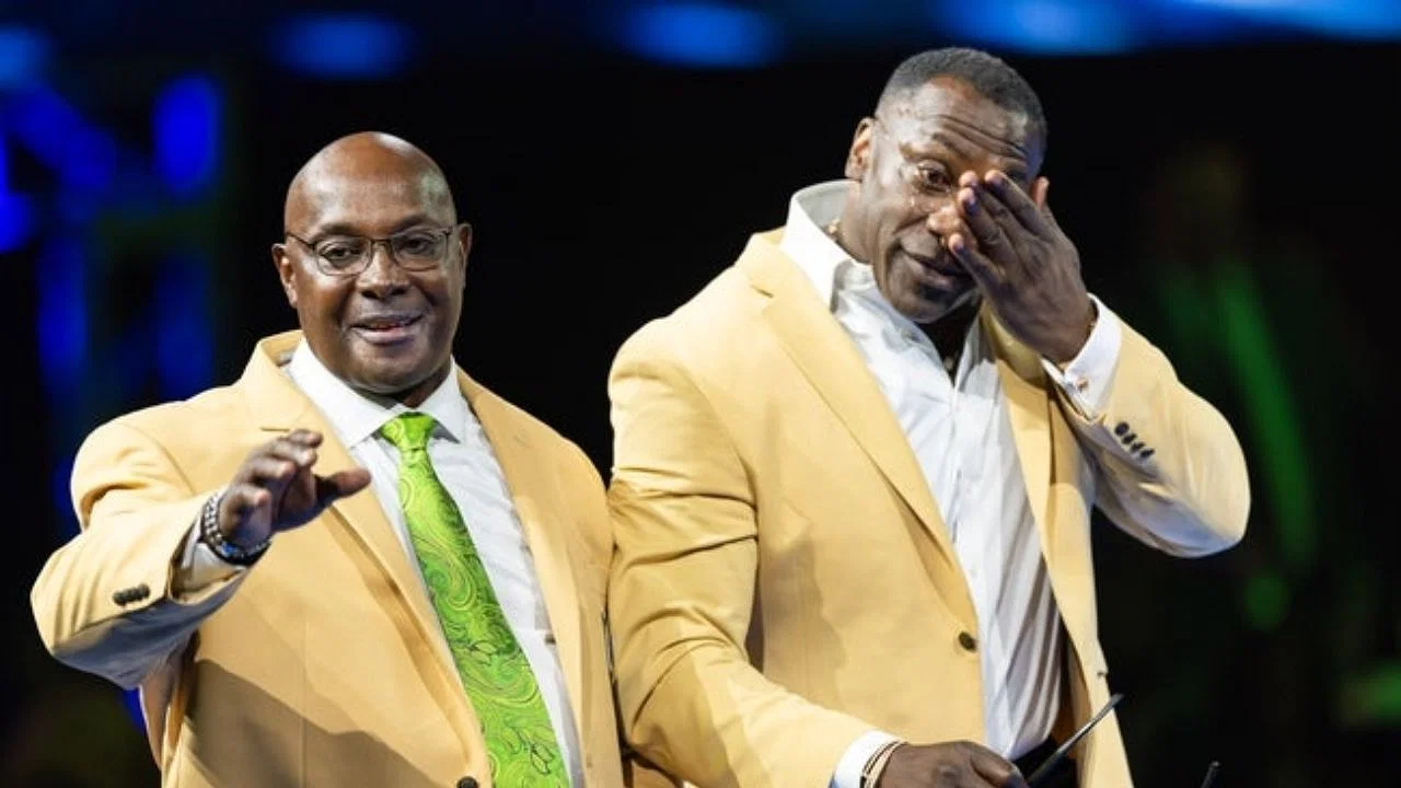 "Jerry Jones called me" - Shannon Sharpe's brother, Sterling reveals Cowboys tried to sign him after neck injury ended ex-Packers WR's career in 1994
