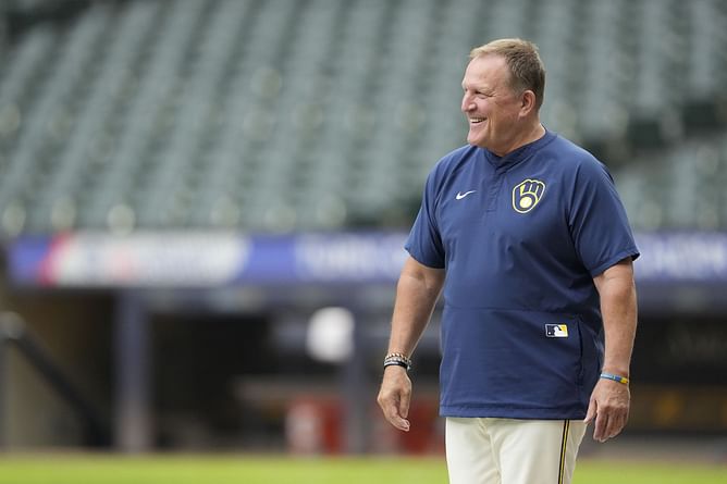 "I was an idiot back then" - Brewers skipper Pat Murphy admits his "Drill Sergeant" style won't work now in MLB