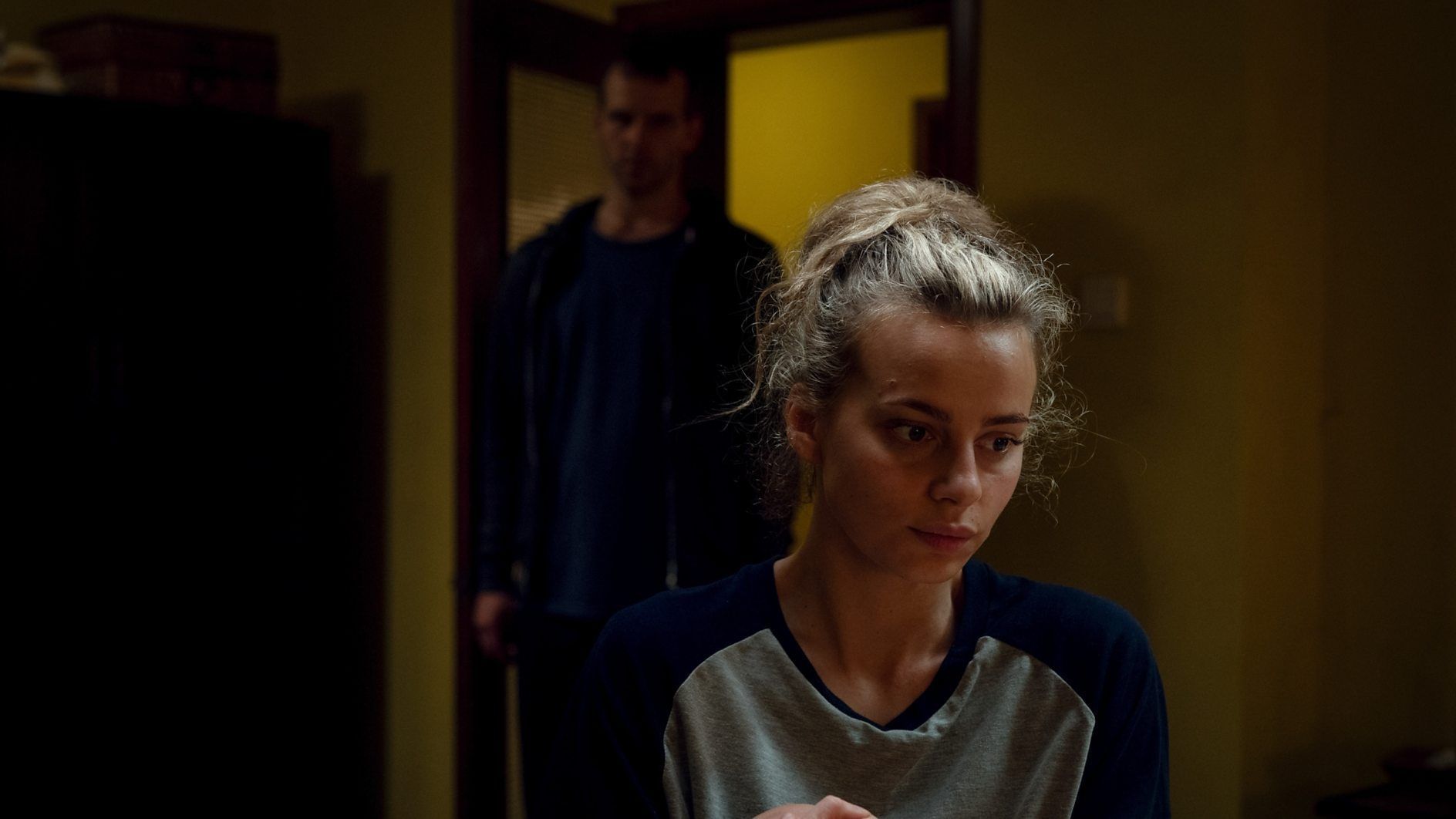 Md/Lukasz (Julian Świeżewski) &amp; Chloe (Nadia Parkes) (Image via BBC/River Pictures)
